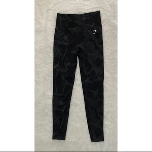 Gymshark Adapt Camo Seamless Leggings - Savanna | Black